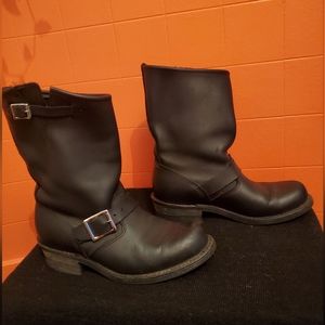 Frye engineer boots, size 7